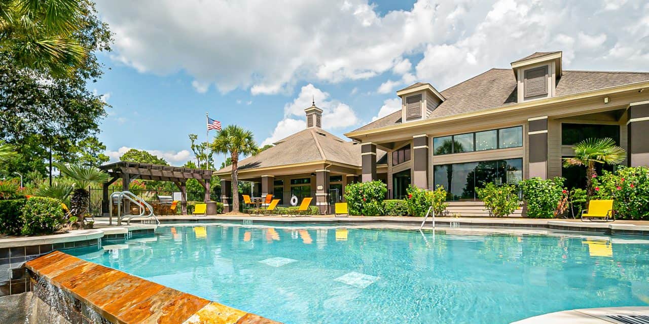 Stoneleigh on Kenswick Apartments Live BH