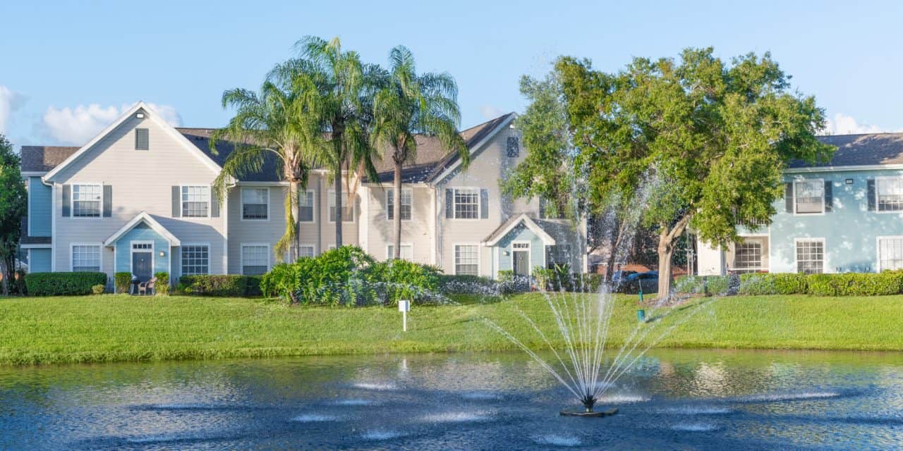 Windermere at Lakes Edge Apartments Live BH