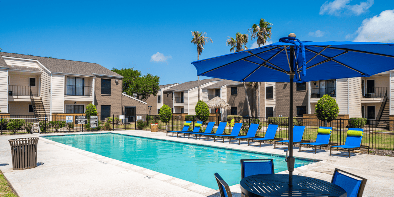 Captains Landing Apartments Live BH