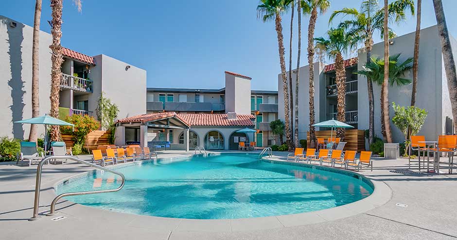 Features | The Venue on Camelback Apartments